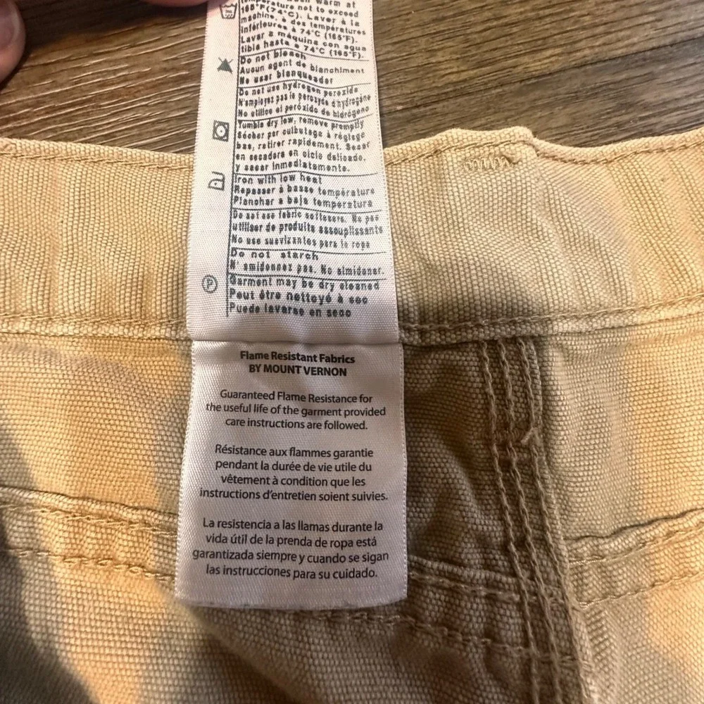 Carhartt FR Flame Resistant Tan Cargo Cut Off Work Shorts Size 36‎ - Bonus Hat